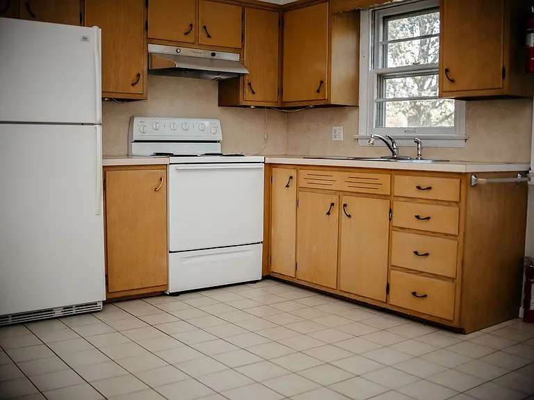 1012 Pecks Rd #1 — Photo 3