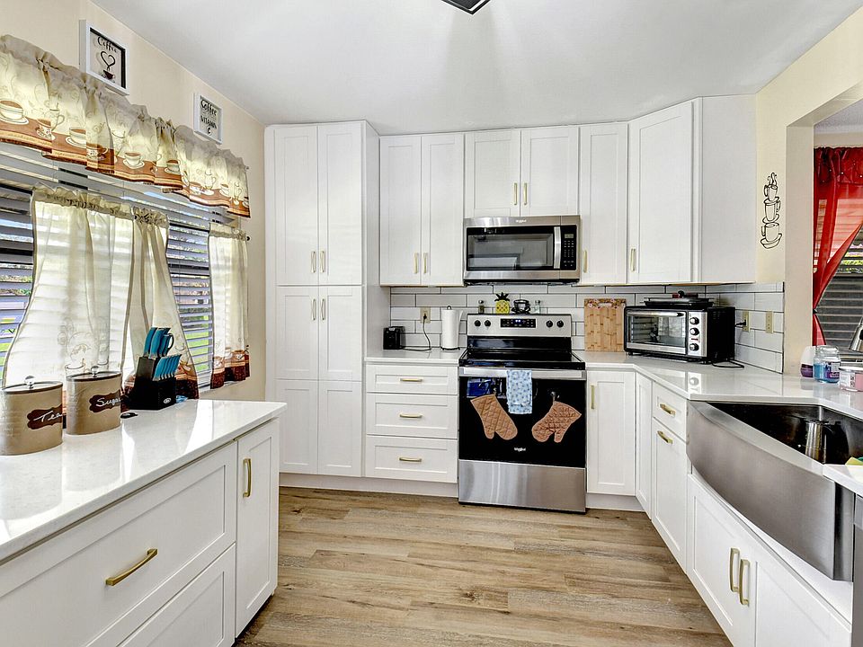 1st image of 1751 Palmland Drive
