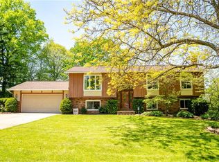 7530 Belvedere Dr, Mentor, OH 44060