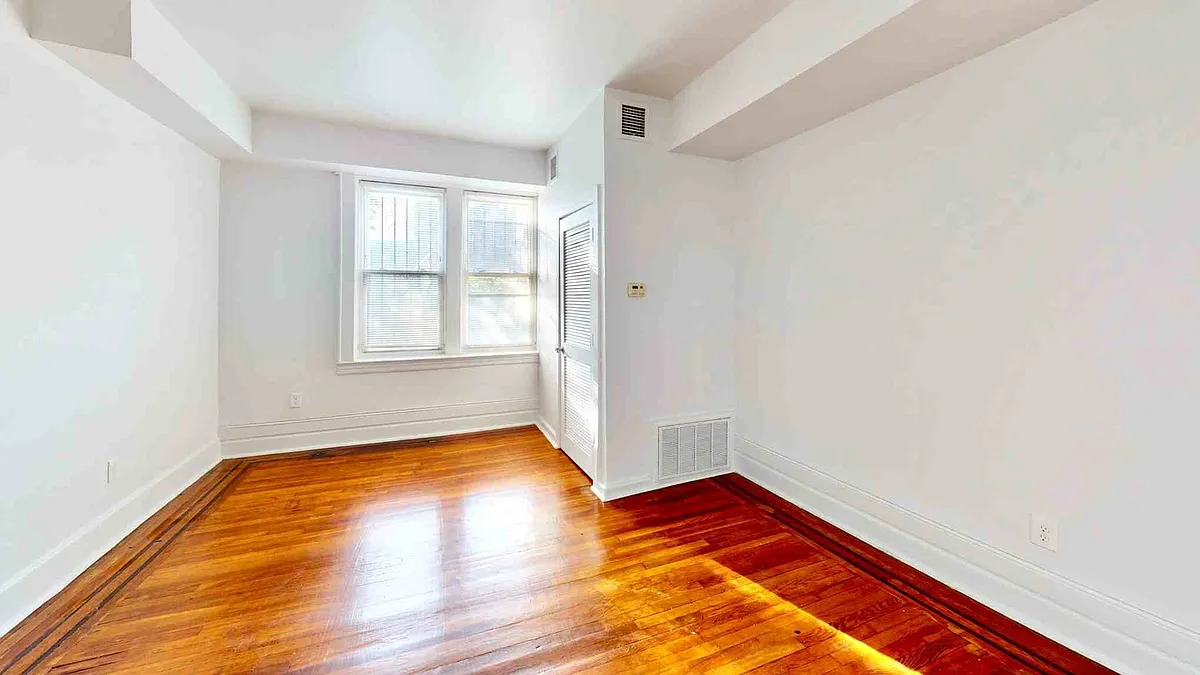 Building Photo - 17A Webster Pl #104