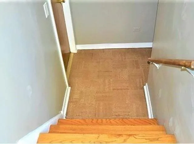 10300 S Avenue F #G — Photo 2