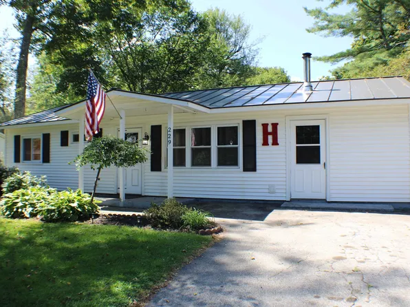 229 Adams Street, Rutland City, VT 05701