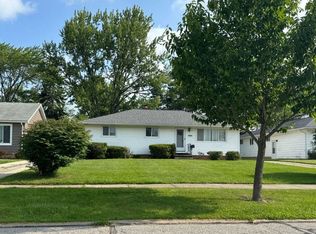 24931 Picone Ln, Bedford Heights, OH