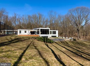 1371 Old Ford Rd, Huntingdon Valley, PA 19006