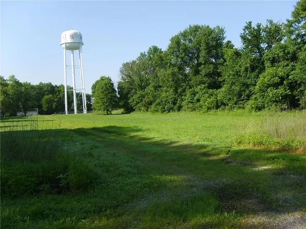 E Walnut St, Arma, KS 66712