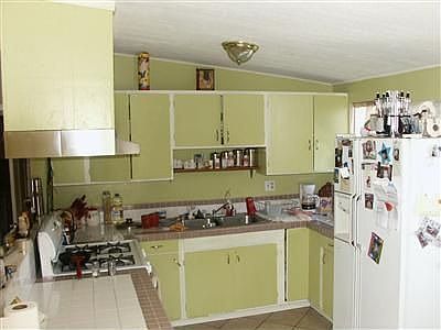 4th image of 831 Stuart Ct