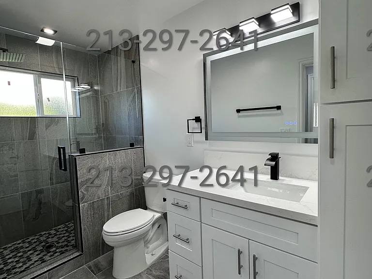 947 S Catalina St #5 — Photo 5