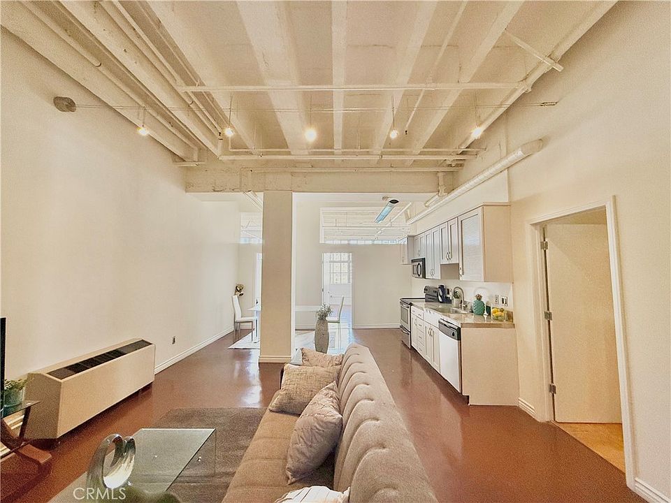 1st image of 312 W 5th St APT 701
