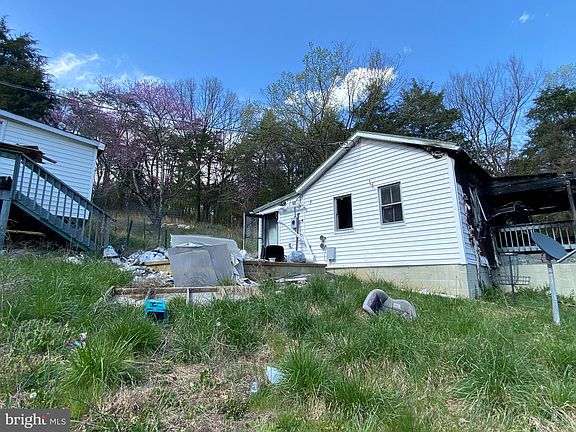 3rd image of 1497 Stonewall Jackson Hwy