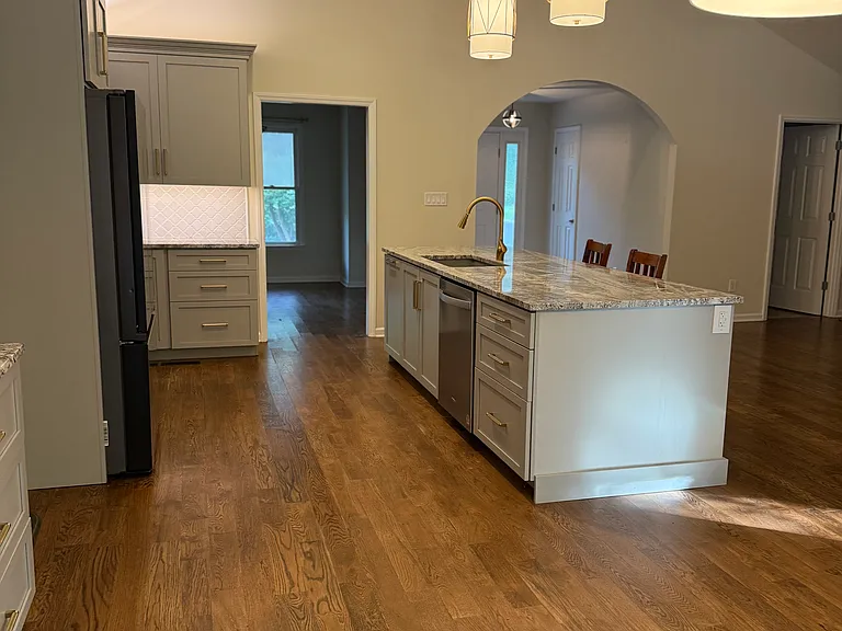 3973 Huntington Ct — Photo 9