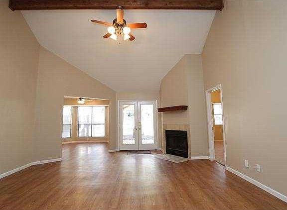 4th image of 107 S Mockingbird Cir