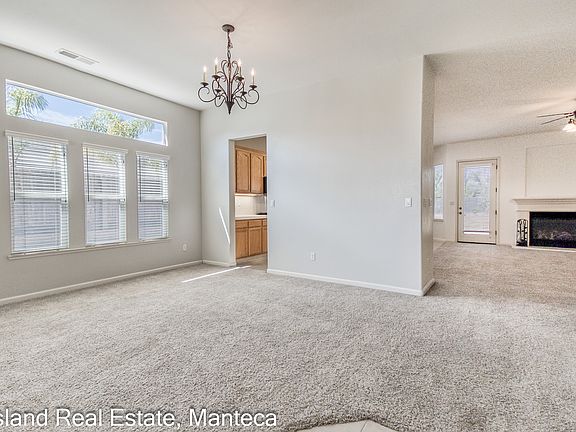 5th image of 2261 Silverlace Pl