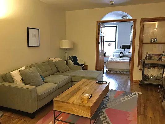 Rented by Paley Management | media 14