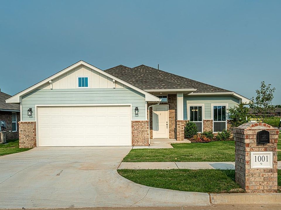 1st image of 1001 Hickory Creek Dr