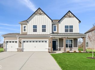 3714 Hayden Valley Dr, Bargersville, IN 46106