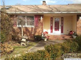 337 Lake Shore Dr, Brick, NJ 08723