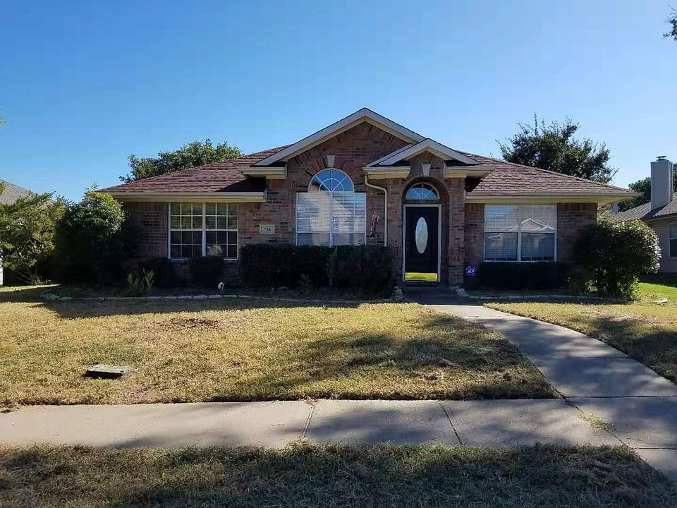 1st image of 734 Rolling Hills Dr