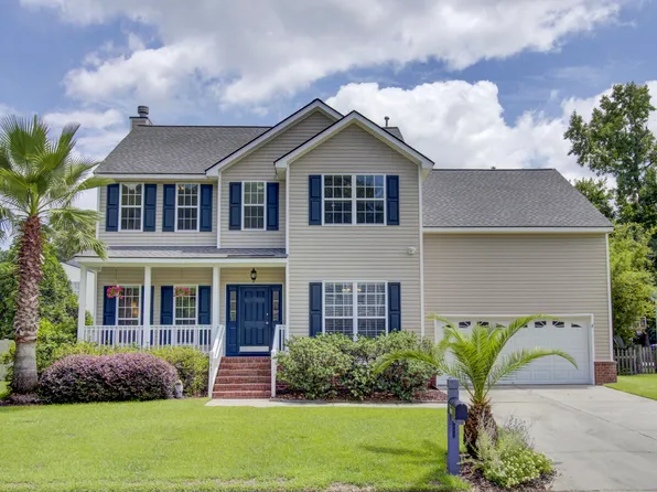 1943 N Smokerise Way, Mount Pleasant, SC 29466