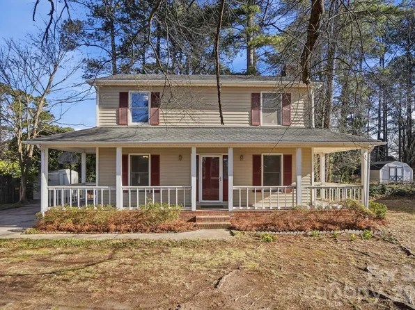 1400 Neal Hawkins Rd, Gastonia, NC 28056