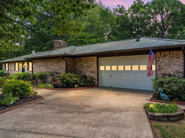 564 Greentree Rd, Clinton, AR 72031