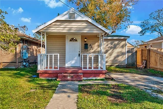 1st image of 431 Avenue L