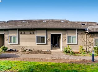4630 SW Comus Pl #5, Portland, OR 97219