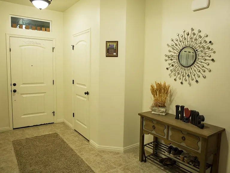 Entrance Hallway/ Coat Closet