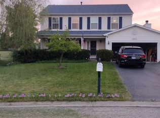 2611 Providence Ln, Lindenhurst, IL 60046