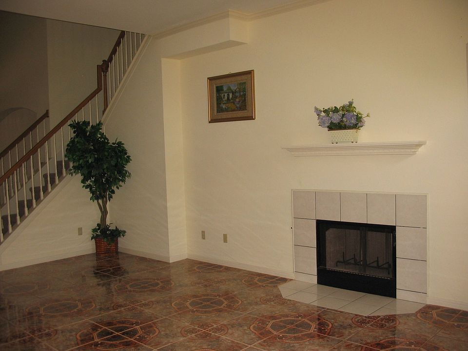 Living: imported tile