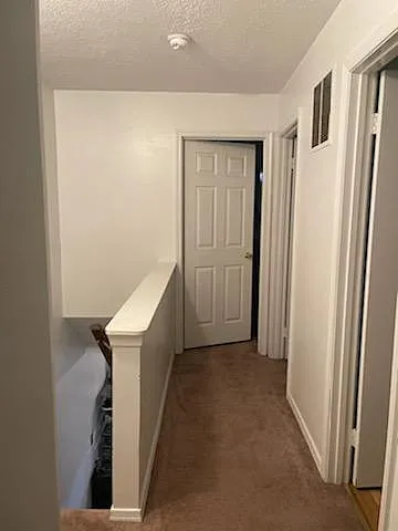 3 bed, 1.5 bath, 1280 sqft, $1,900 — Photo 2