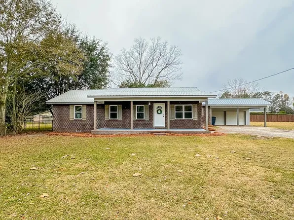 703 N Trinity St, Geneva, AL 36340