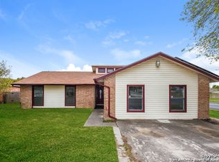 6702 Calm Lake Dr, San Antonio, TX 78244