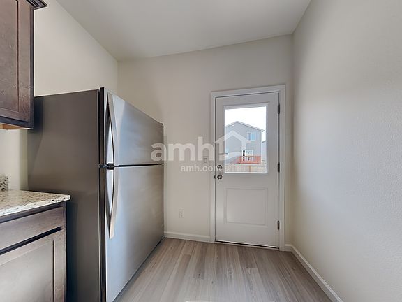 5th image of 1229 W 16th Ave