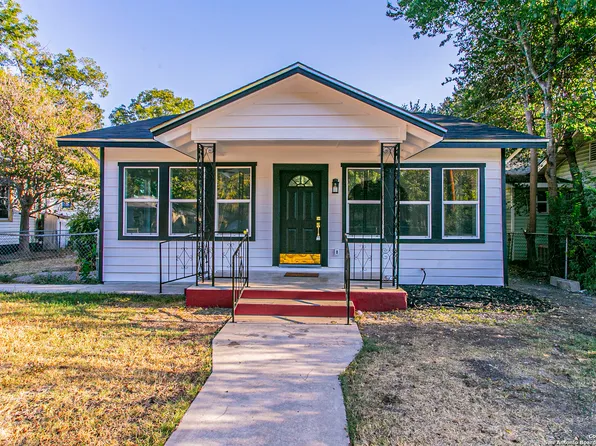 304 BARRETT AVE, San Antonio, TX 78214