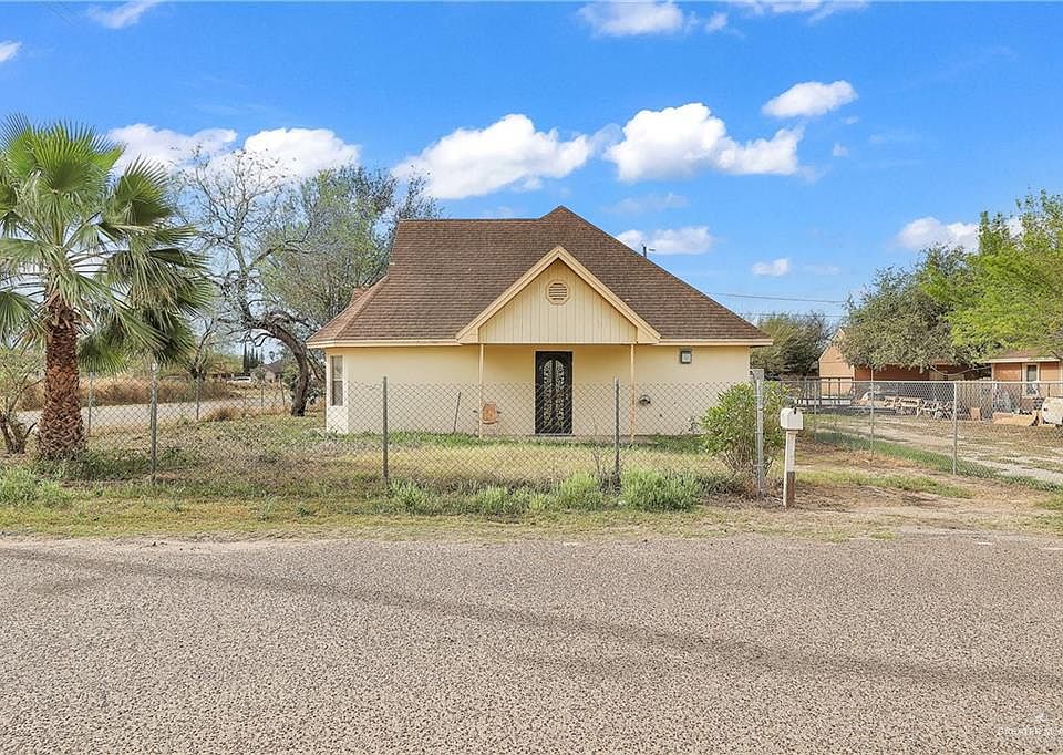 1811 W Carr St Rio Grande City TX 78582 MLS 399126 Zillow 1811-w-carr-st-rio-grande-city-tx-78582-mls-399126-zillow
