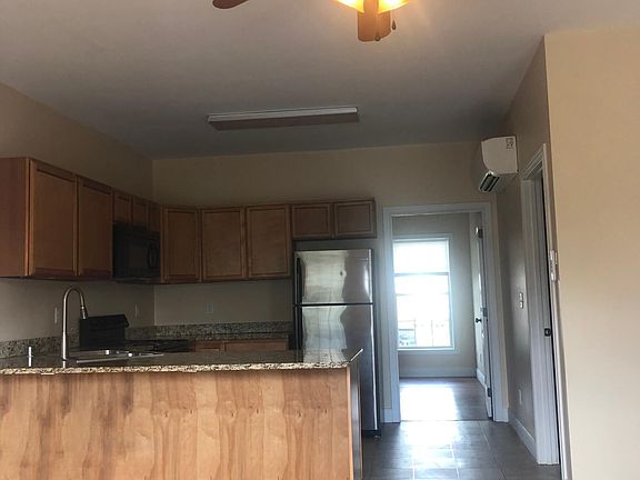 3rd image of 1602 Ryan Ave #C
