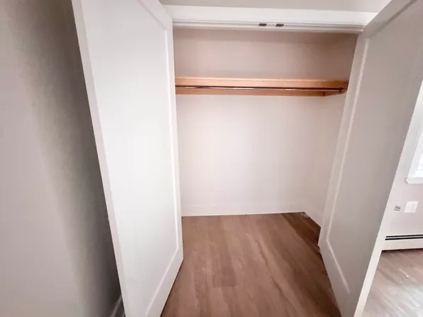 83-35 Lefferts Boulevard image 5 of 9