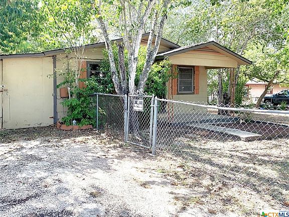 2nd image of 5044 S Stockdale Hwy