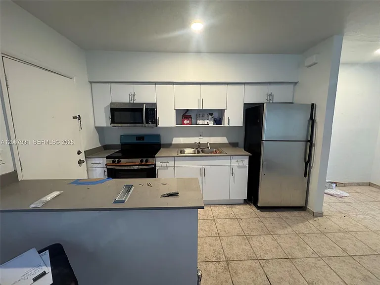 7300 Harding Ave #21 — Photo 1