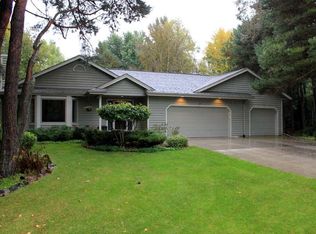 645 Sommer Dr, Sheboygan, WI 53081