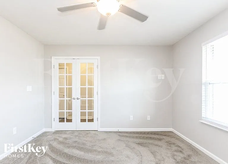 8154 Brookville Way — Photo 13