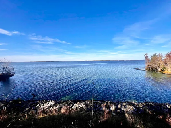 75 & 76 Badger Ct, Arkdale, WI 54613