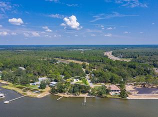 2871 Bay Grove Rd, Freeport, FL 32439