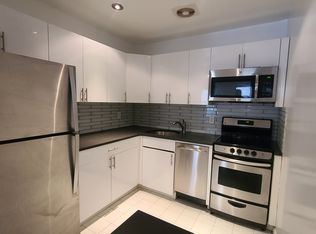 854 8th Ave APT 4B, New York, NY 10019
