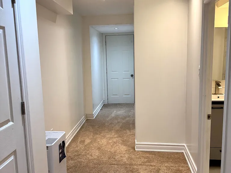 9 Lebovic Dr #BASEMENT — Photo 9