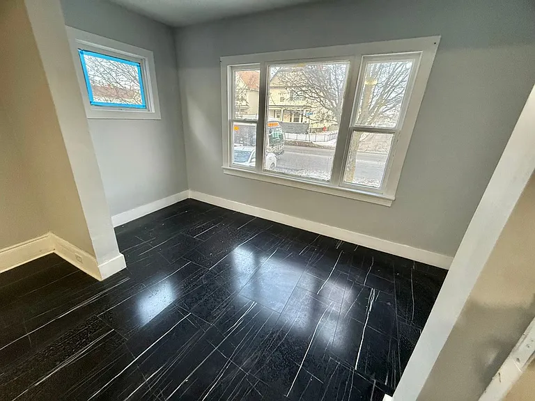 1150 Bailey Ave — Photo 18
