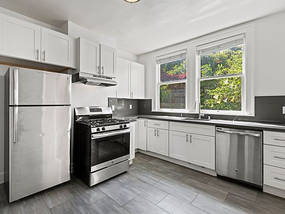 4th image of 274-284 Diamond St #357R