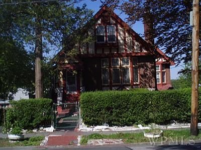 1st image of 39 Vernon Ave