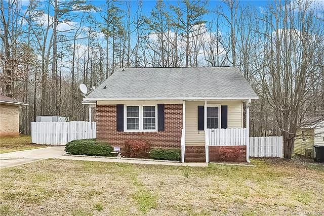 1st image of 41 Southbrook Dr