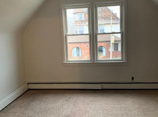 845 Oak St APT 2, Wyandotte, MI 48192